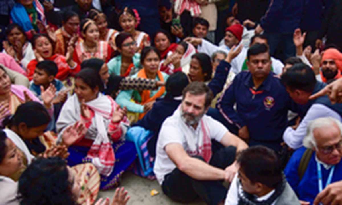 राहुल गांधी ने पूछा, अब पीएम मोदी तय करेंगे कि मंदिर में कौन जाएगा?